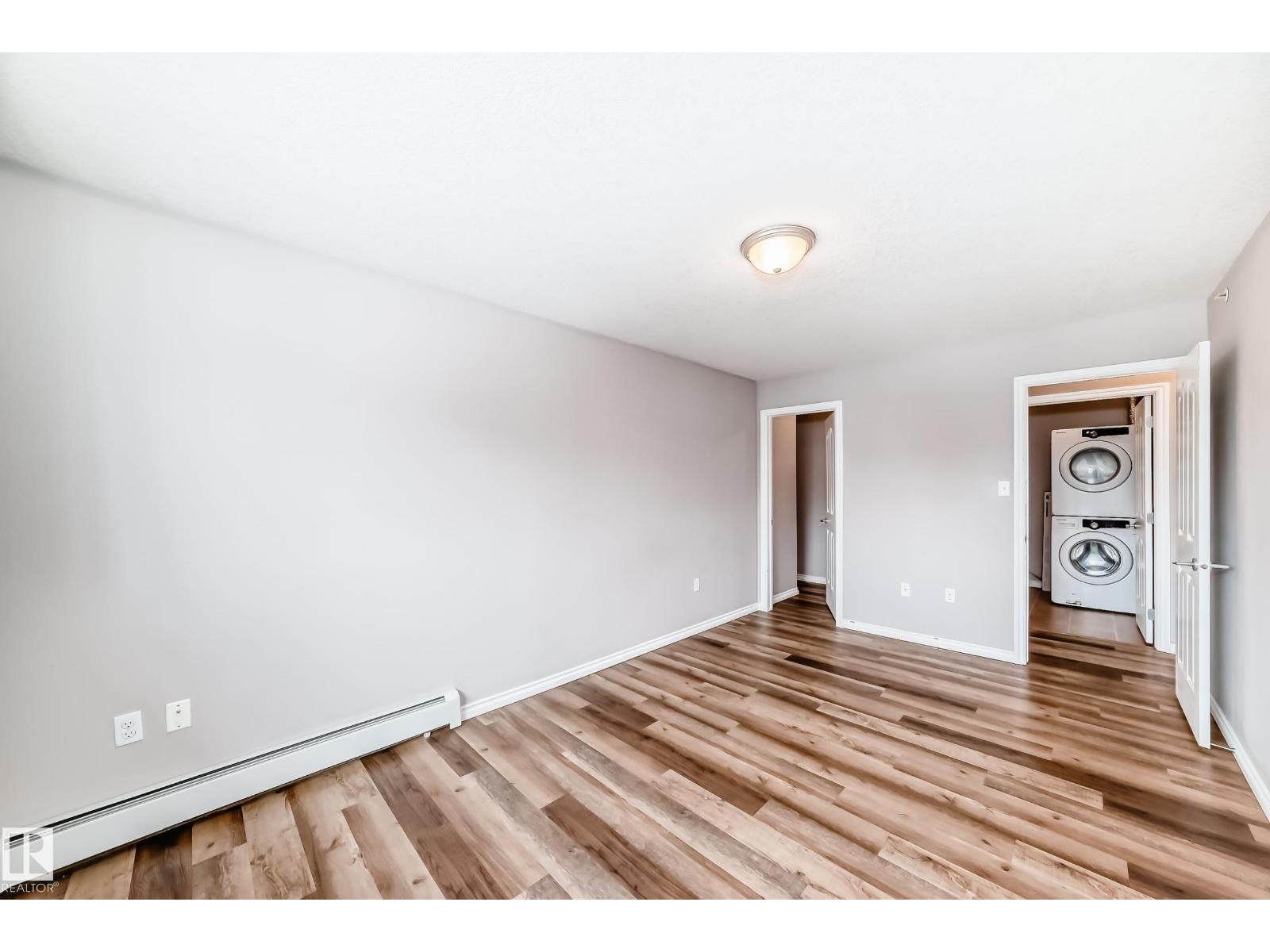 #401 10710 116 ST NW - 16