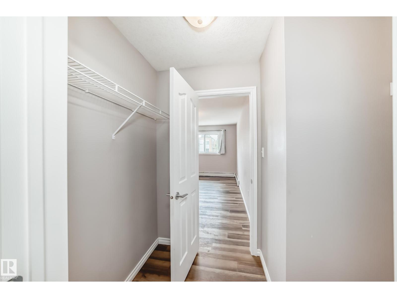 #401 10710 116 ST NW - 19