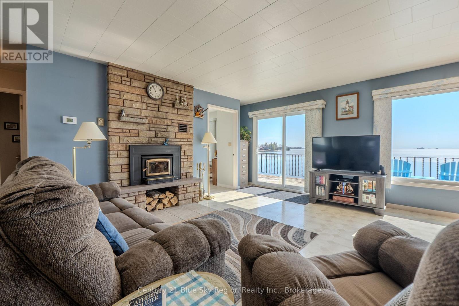 8 GERARD ROAD - 10