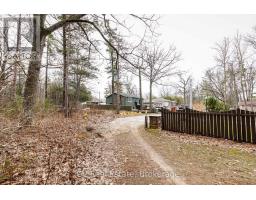 8 Poplar Street, Wasaga Beach, ON L9Z2X5 Photo 11