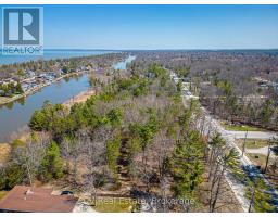 8 Poplar Street, Wasaga Beach, ON L9Z2X5 Photo 36