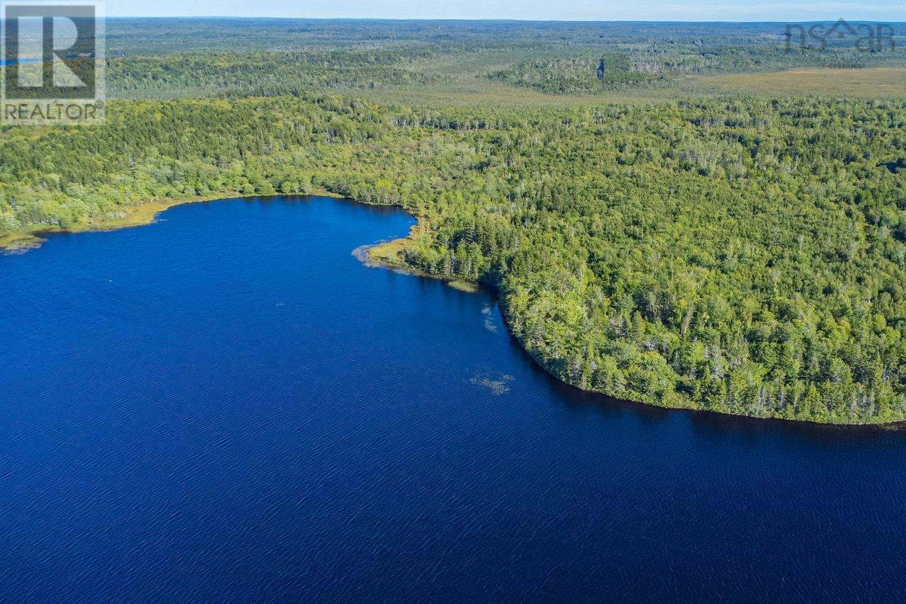 Property 4 of 9 of Ruel Du Lac Gaspereau