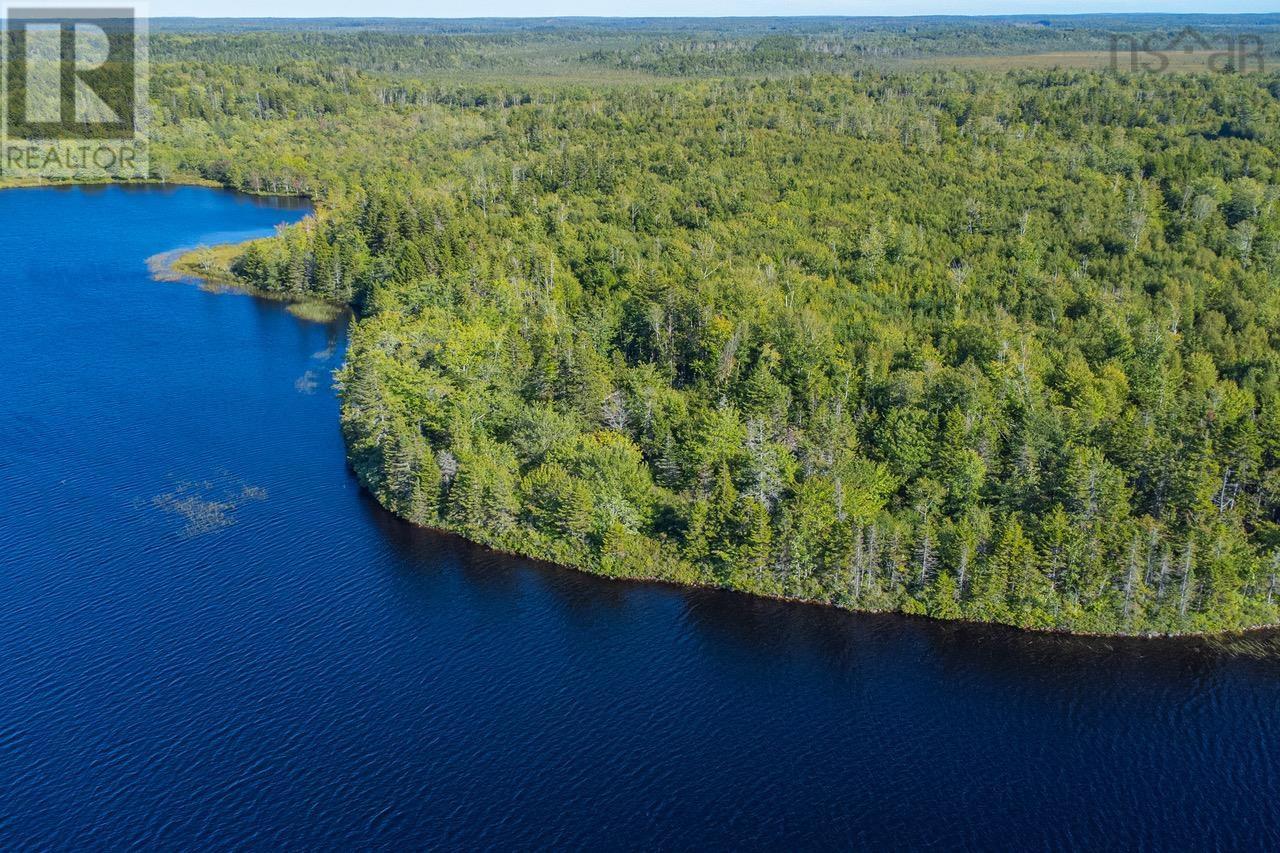 Property 3 of 9 of Ruel Du Lac Gaspereau