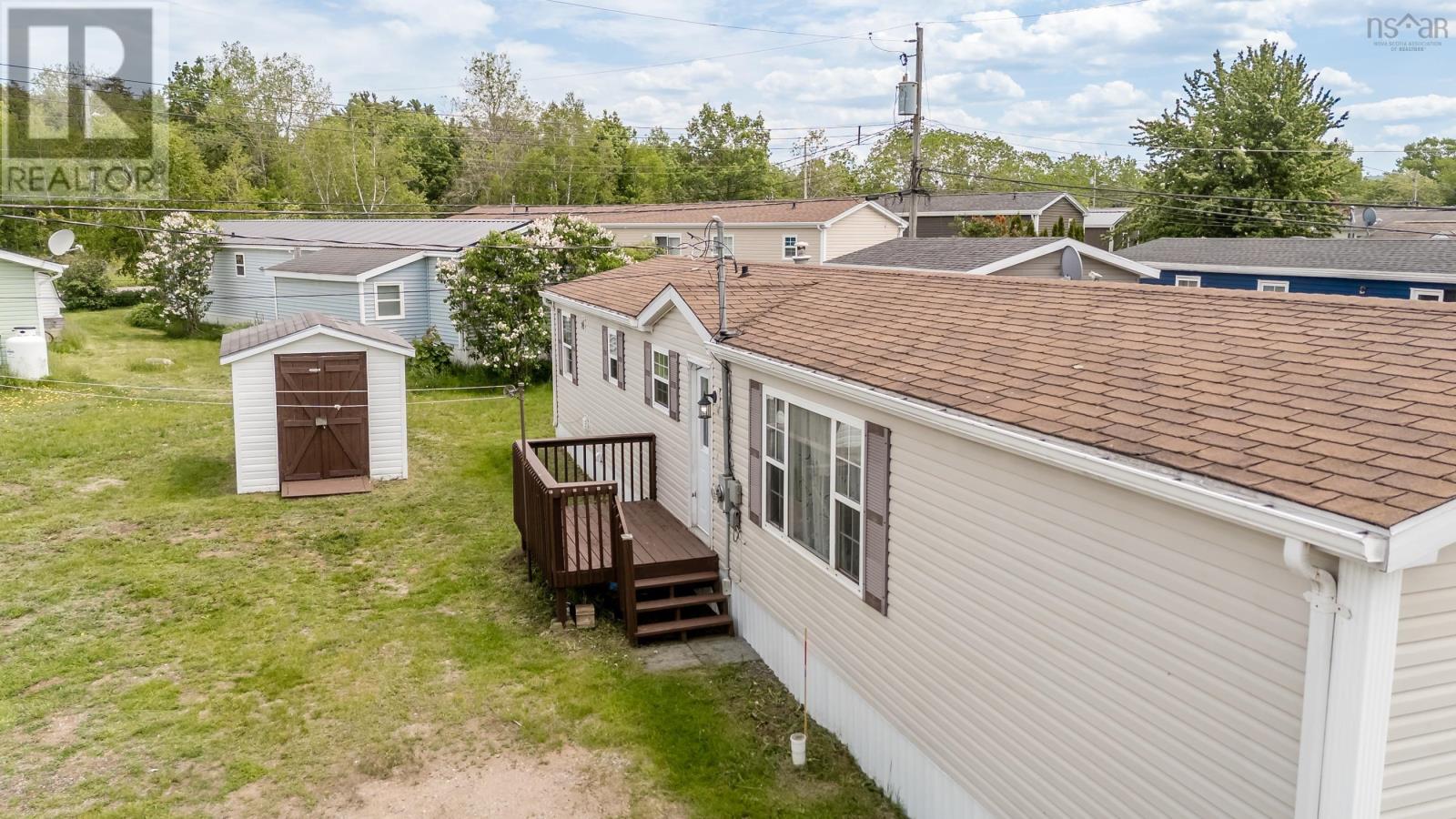44 Douglas Avenue - 25