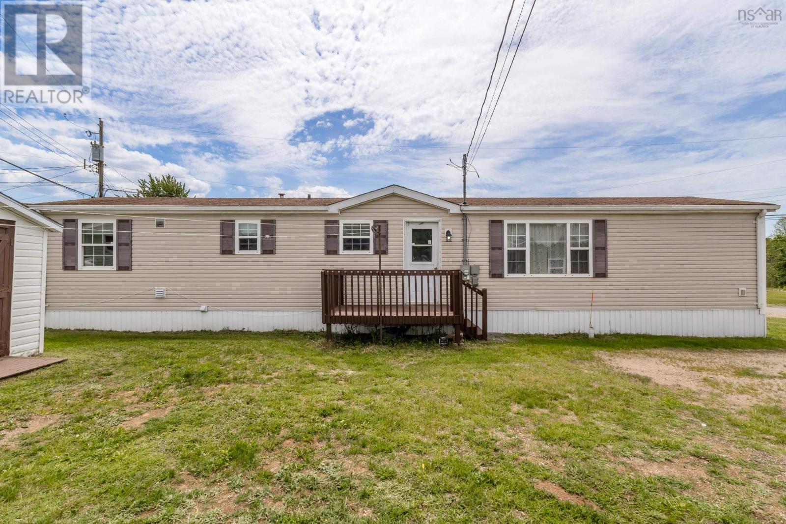 44 Douglas Avenue - 3