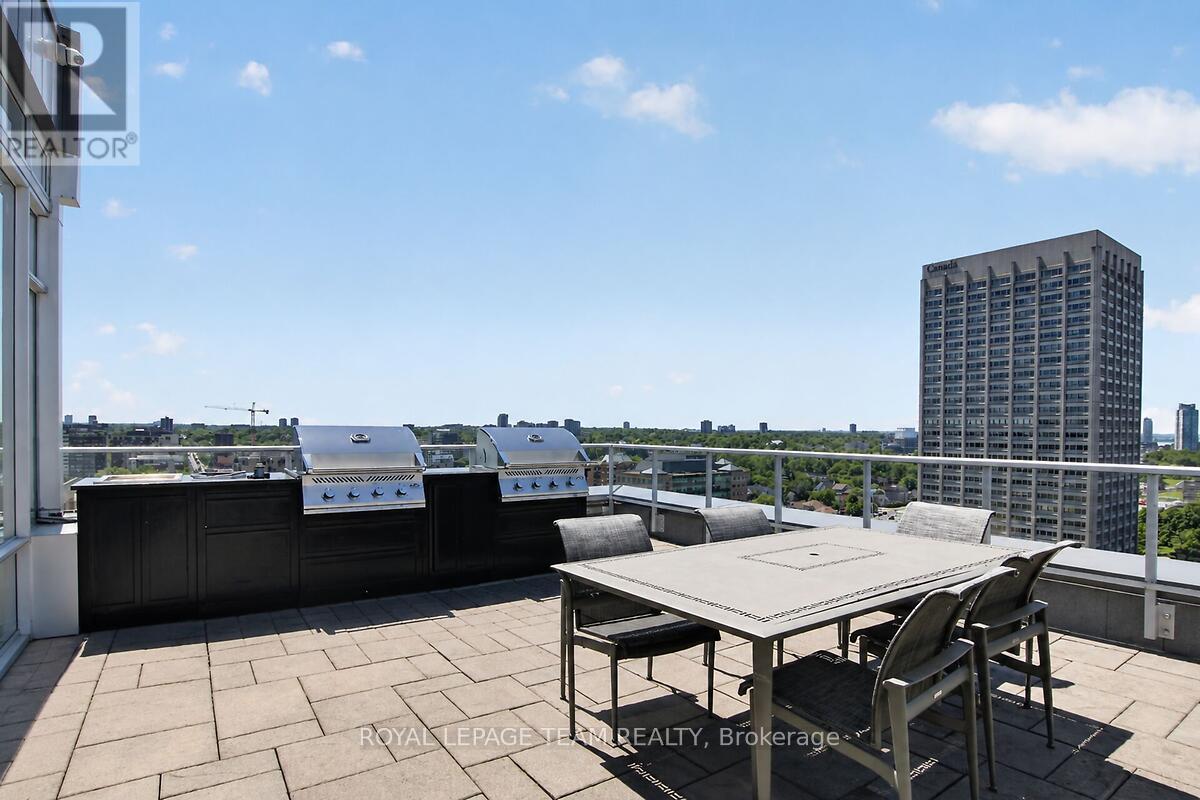 #406 201 PARKDALE AVENUE - 31