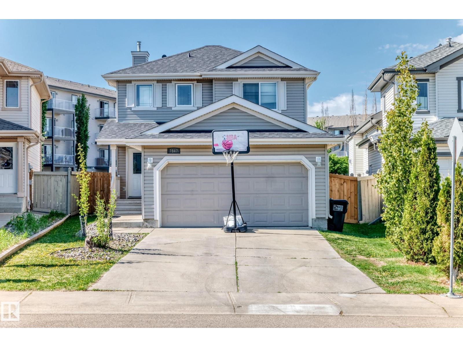 7847 7 AV SW - photo 2
