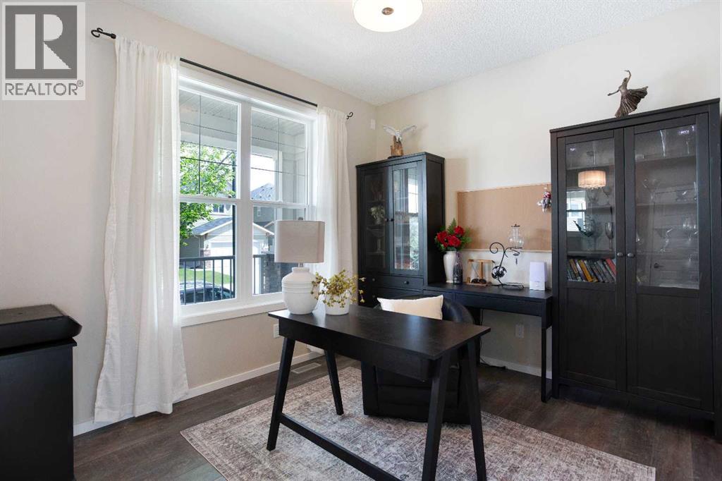 1765 Baywater Road SW - photo 5
