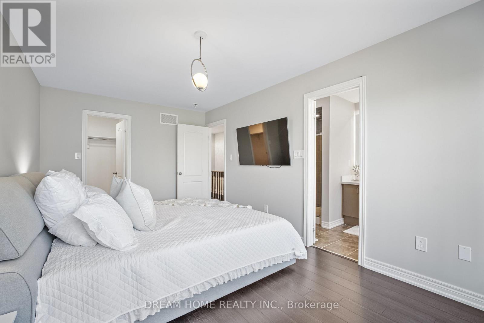 46 ROY GROVE WAY - 19