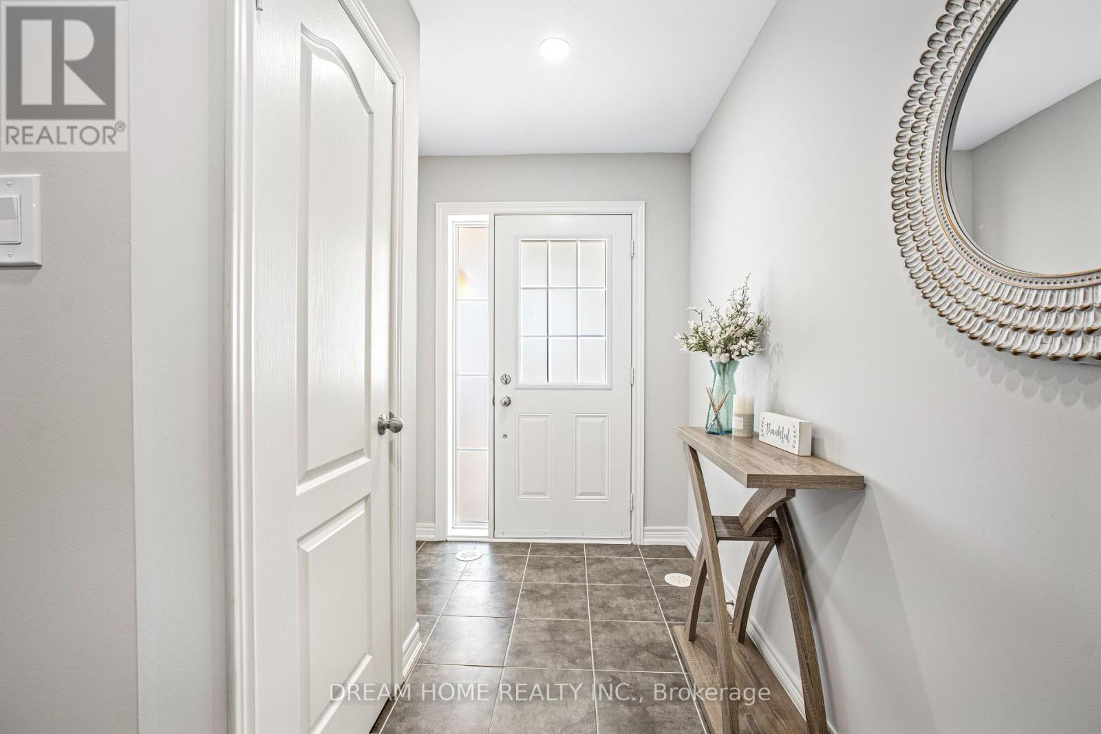 46 ROY GROVE WAY - 5