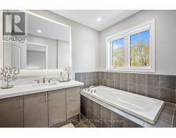 46 Roy Grove Way, Markham, ON L6E0T6 Photo 21