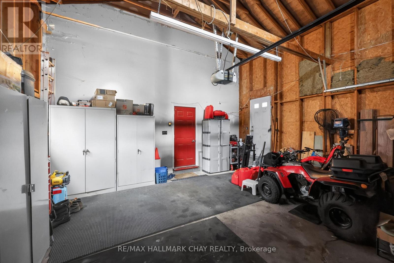 2330 LAKESHORE ROAD E - 43