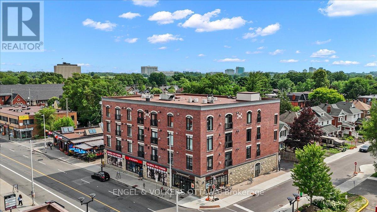 #205 6 GROVE AVENUE - 2