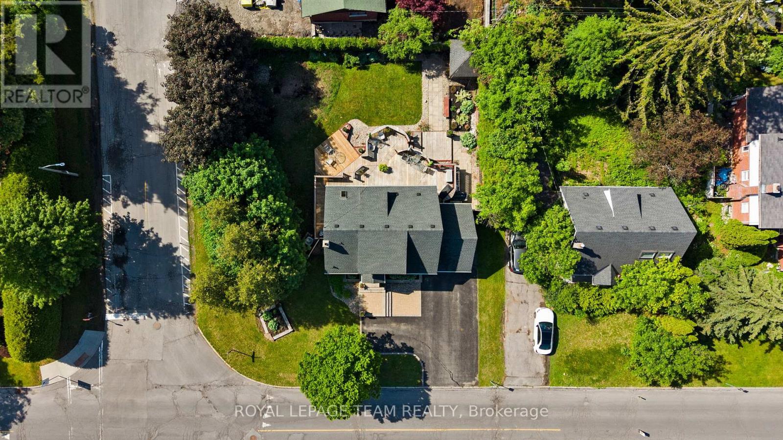 4 Bed, 2 Bath House for Sale in Ottawa – 1386 RANDALL AVENUE, Ottawa – MLS# X13431036 - Image 40