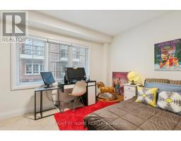 28 Raffeix Lane, Toronto, ON M5A0G5 Photo 20