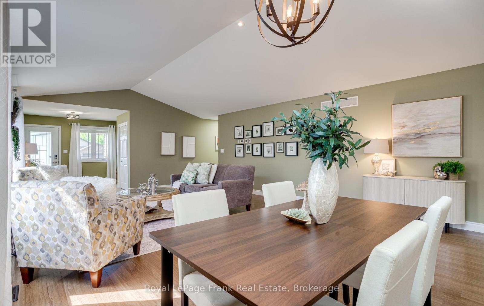 41 CORTLAND WAY - 8