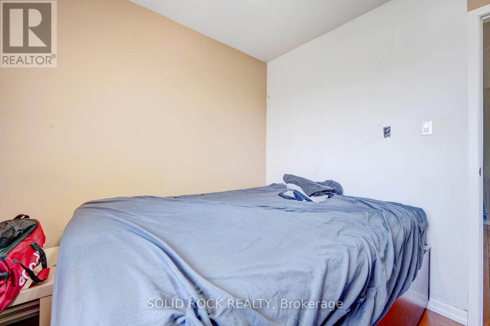 60 MARTINDALE CRESCENT - 25
