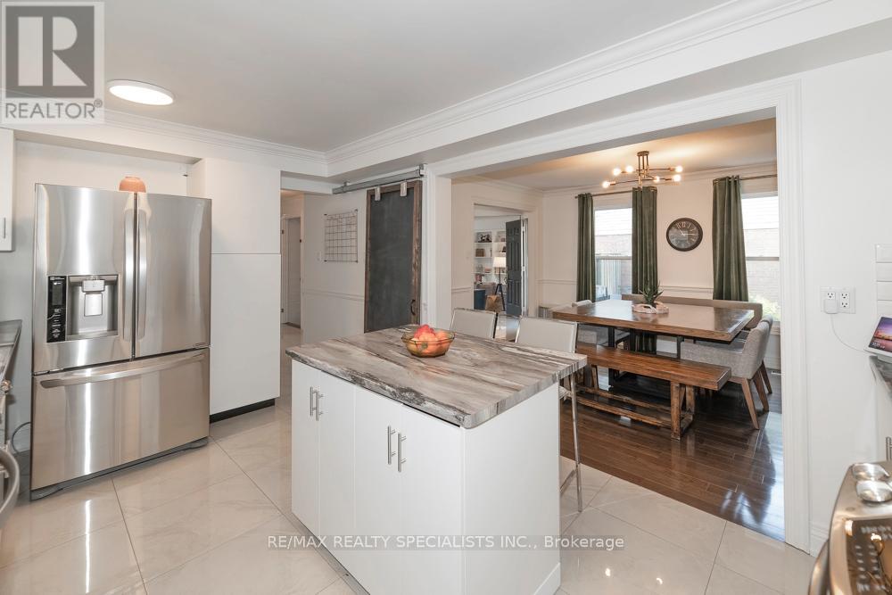 77 LEANDER STREET - 11