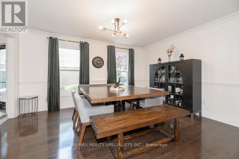 77 LEANDER STREET - 9