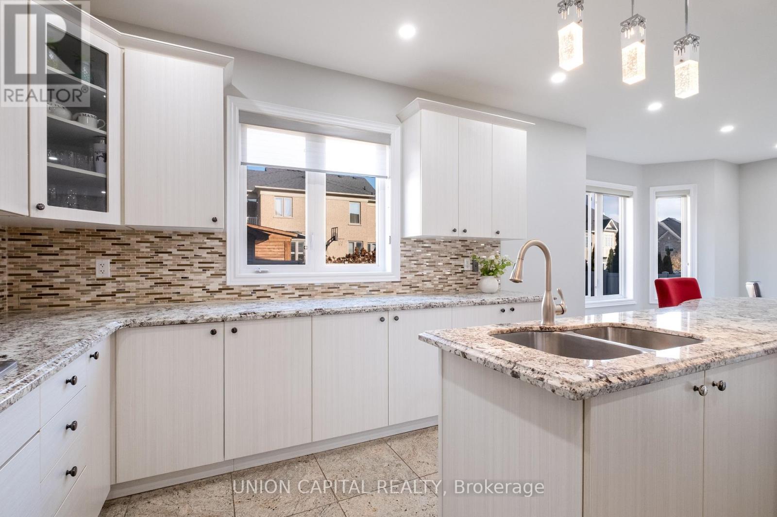 67 ROYAL WEST DRIVE - 12
