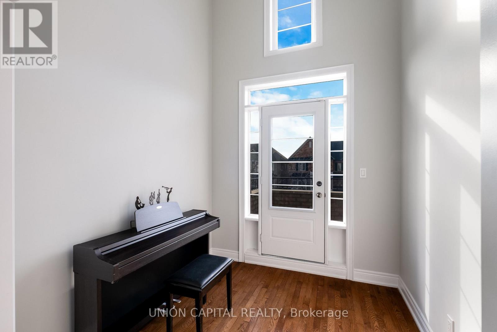 67 ROYAL WEST DRIVE - 28