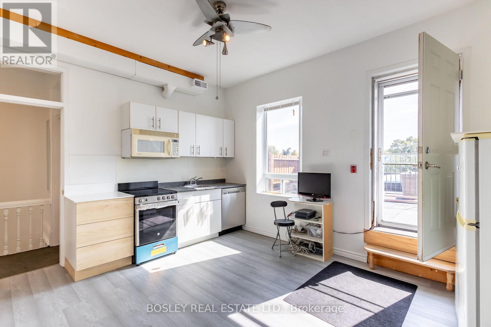 2963 DUNDAS STREET W - 5