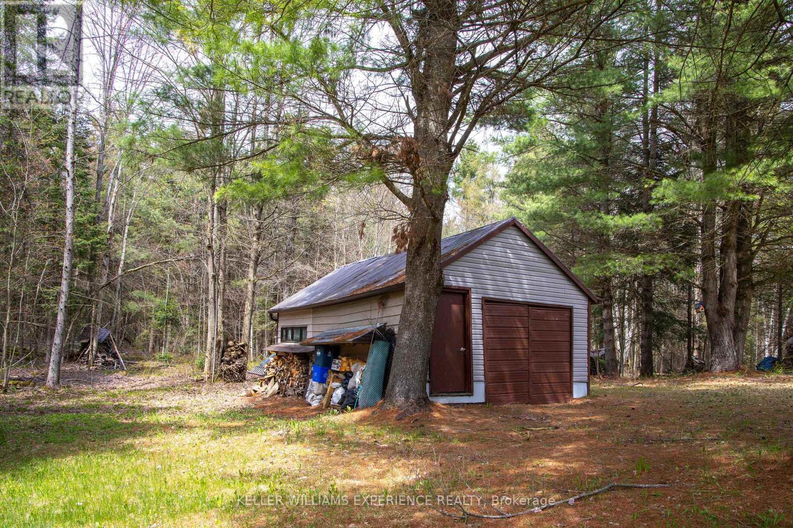 7390 SADOWA ROAD - 19