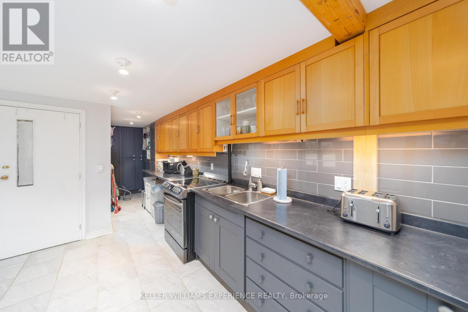 7390 SADOWA ROAD - 5