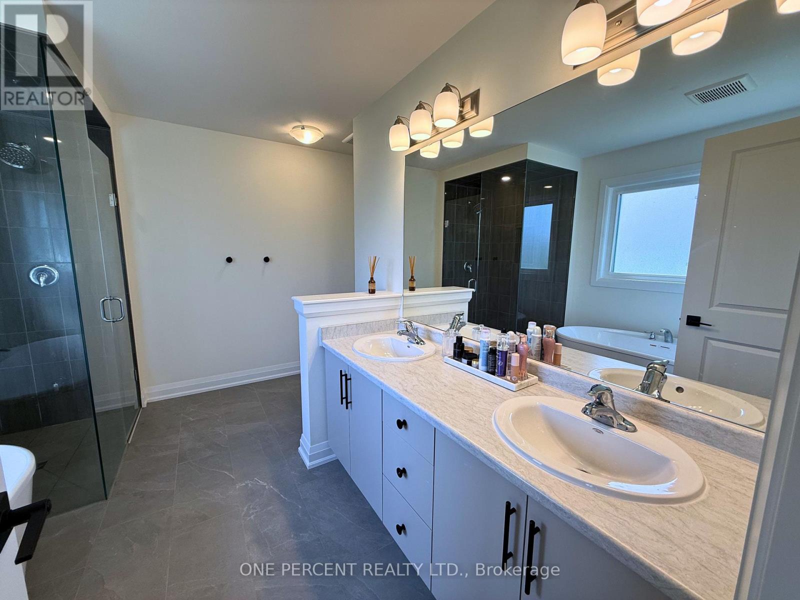 132 WESTCOTT ROAD - 26
