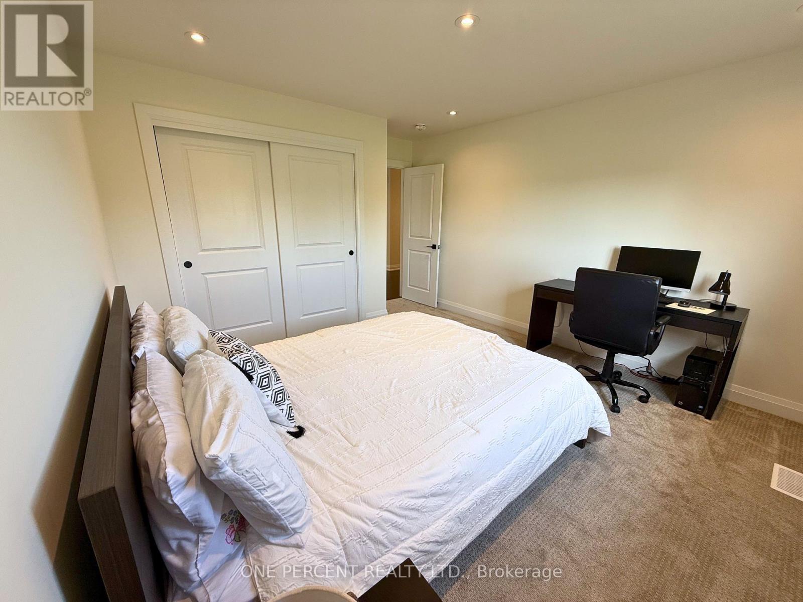 132 WESTCOTT ROAD - 34