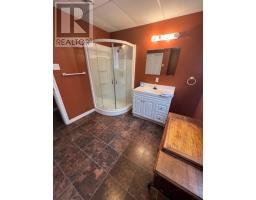 6 Harbourview Avenue thumbnail 18