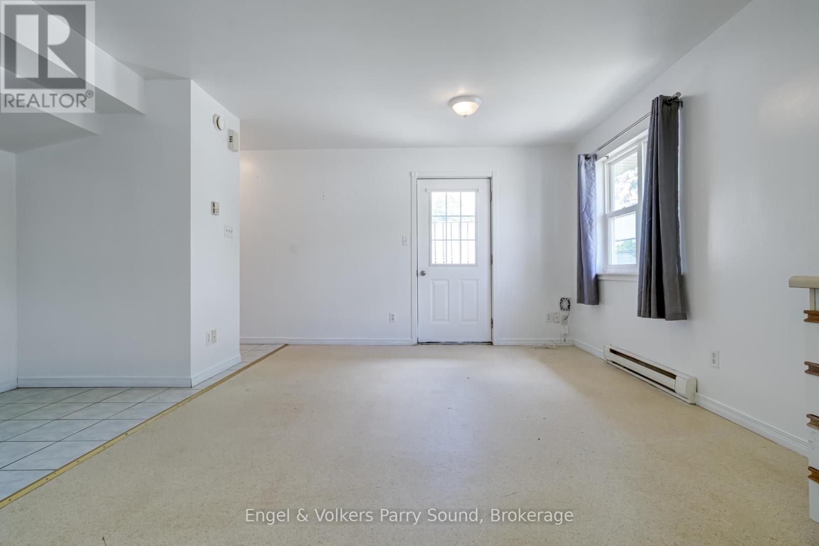 128 ISABELLA STREET - 11