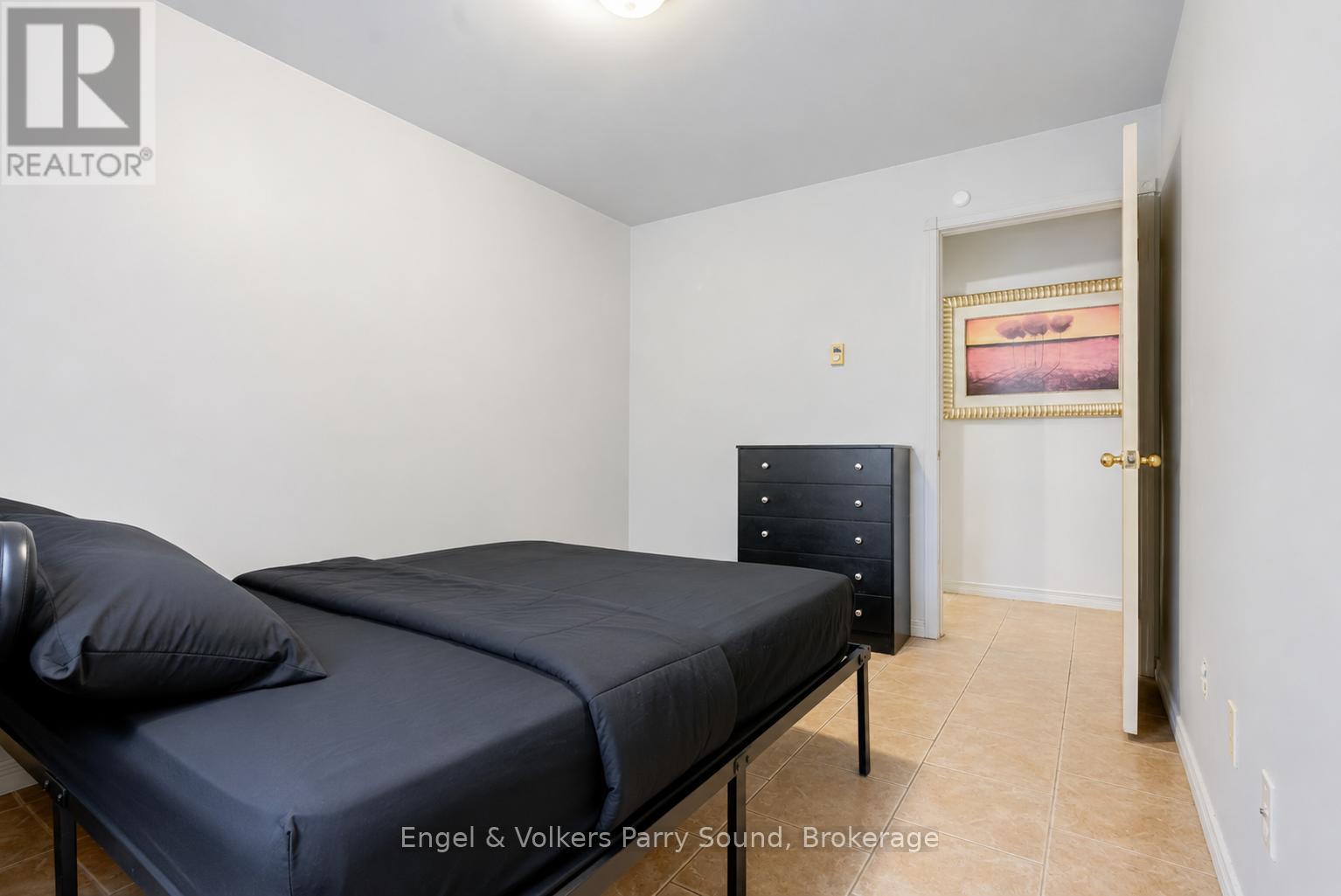 128 ISABELLA STREET - 28