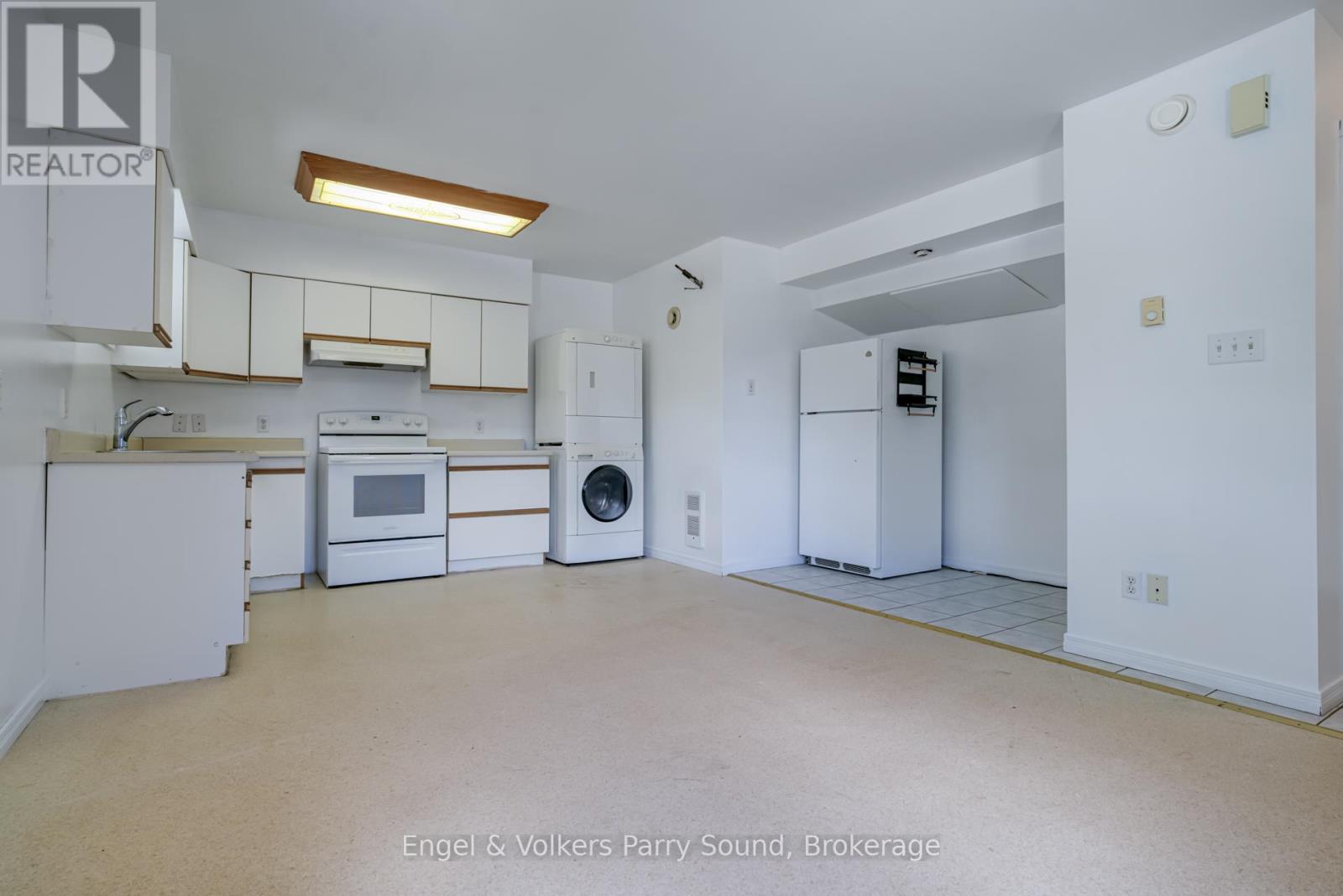 128 ISABELLA STREET - 9