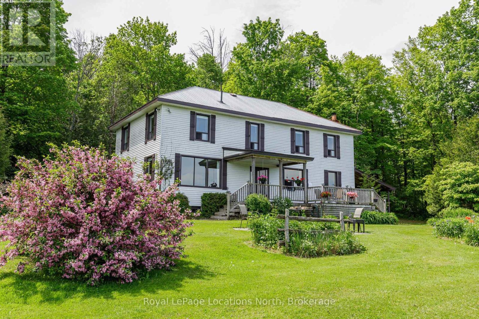 529685 OSPREY - THE BLUE MOUNTAINS TOWNLINE N - Image 11