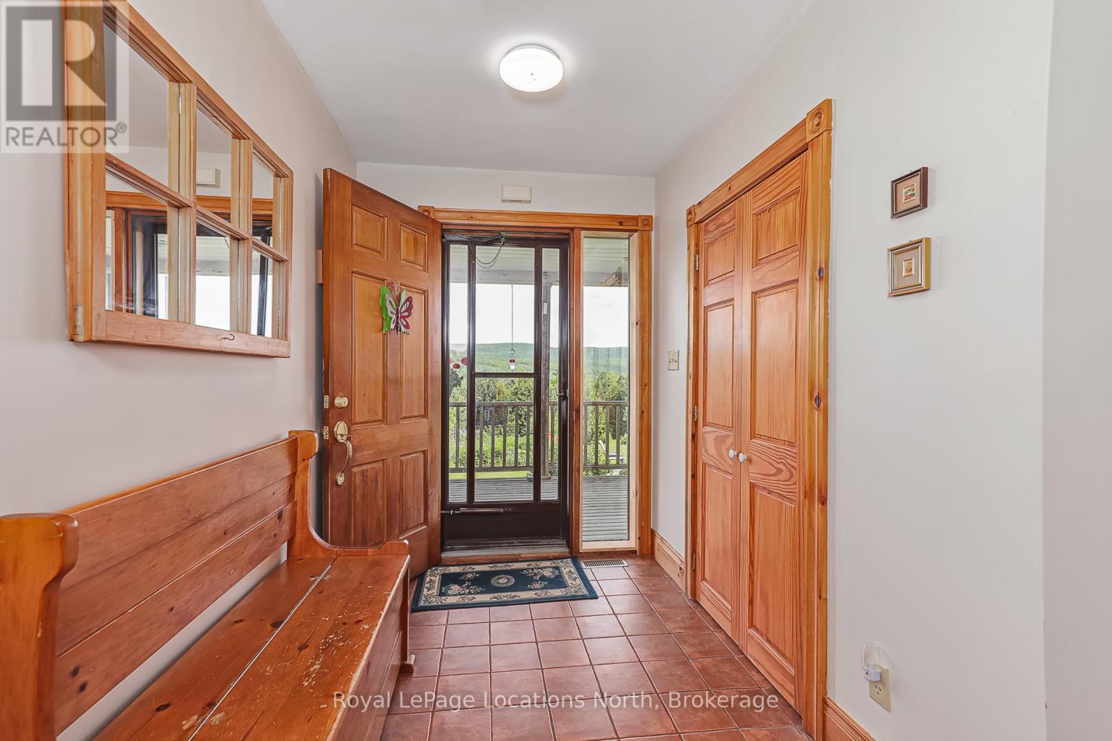 529685 OSPREY - THE BLUE MOUNTAINS TOWNLINE N - Image 13