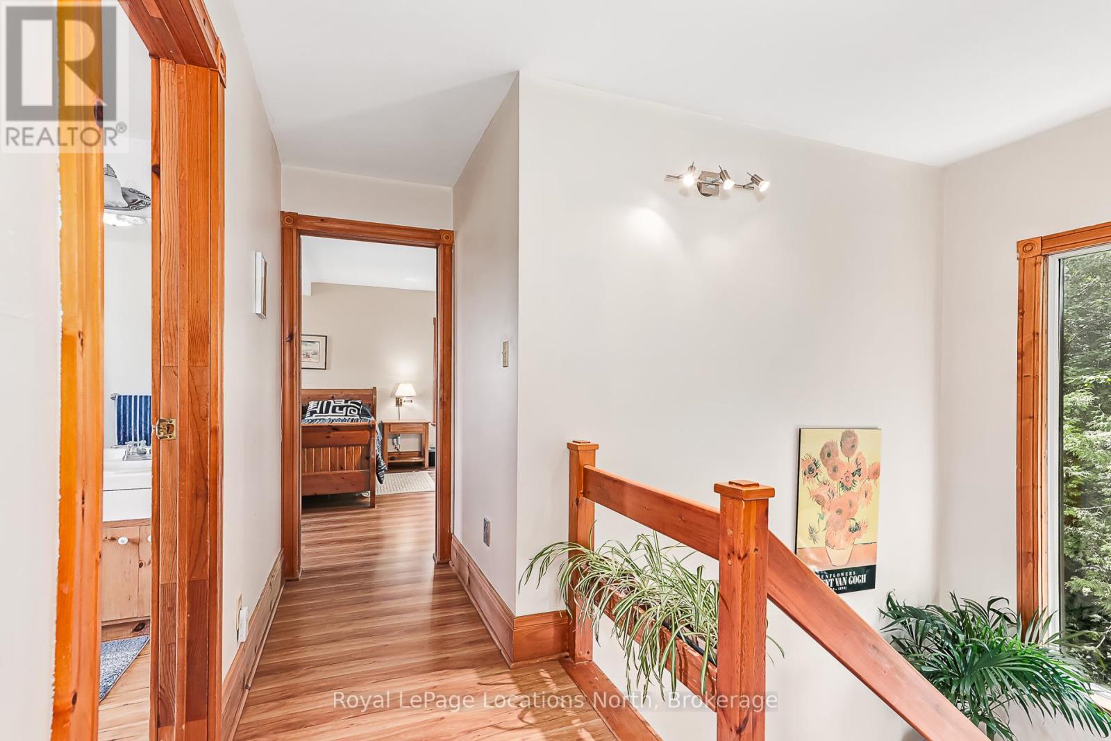 529685 OSPREY - THE BLUE MOUNTAINS TOWNLINE N - Image 18