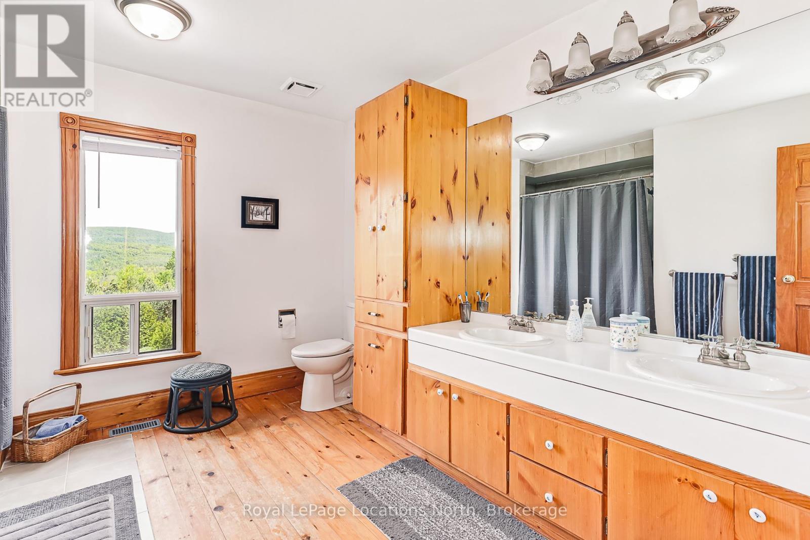 529685 OSPREY - THE BLUE MOUNTAINS TOWNLINE N - Image 21