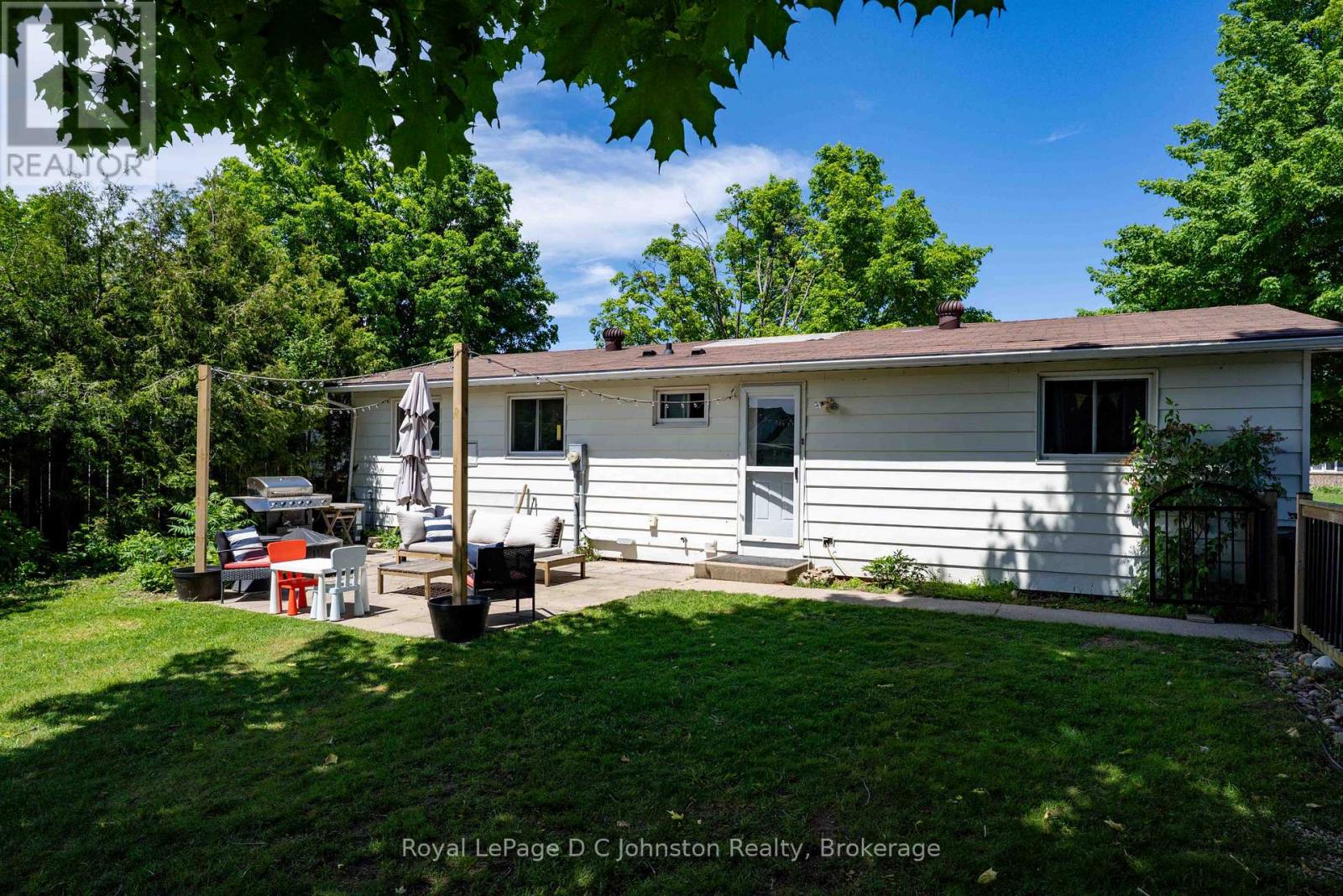 482 PROVINCIAL STREET - 10