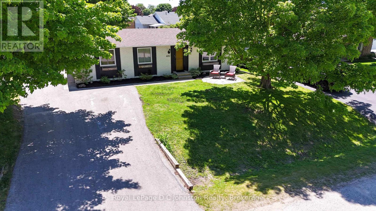 482 PROVINCIAL STREET - 3