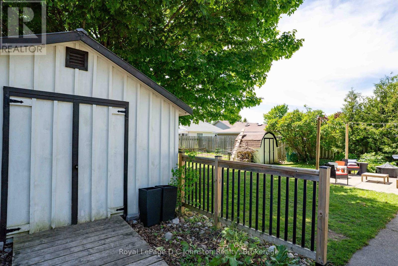 482 PROVINCIAL STREET - 8