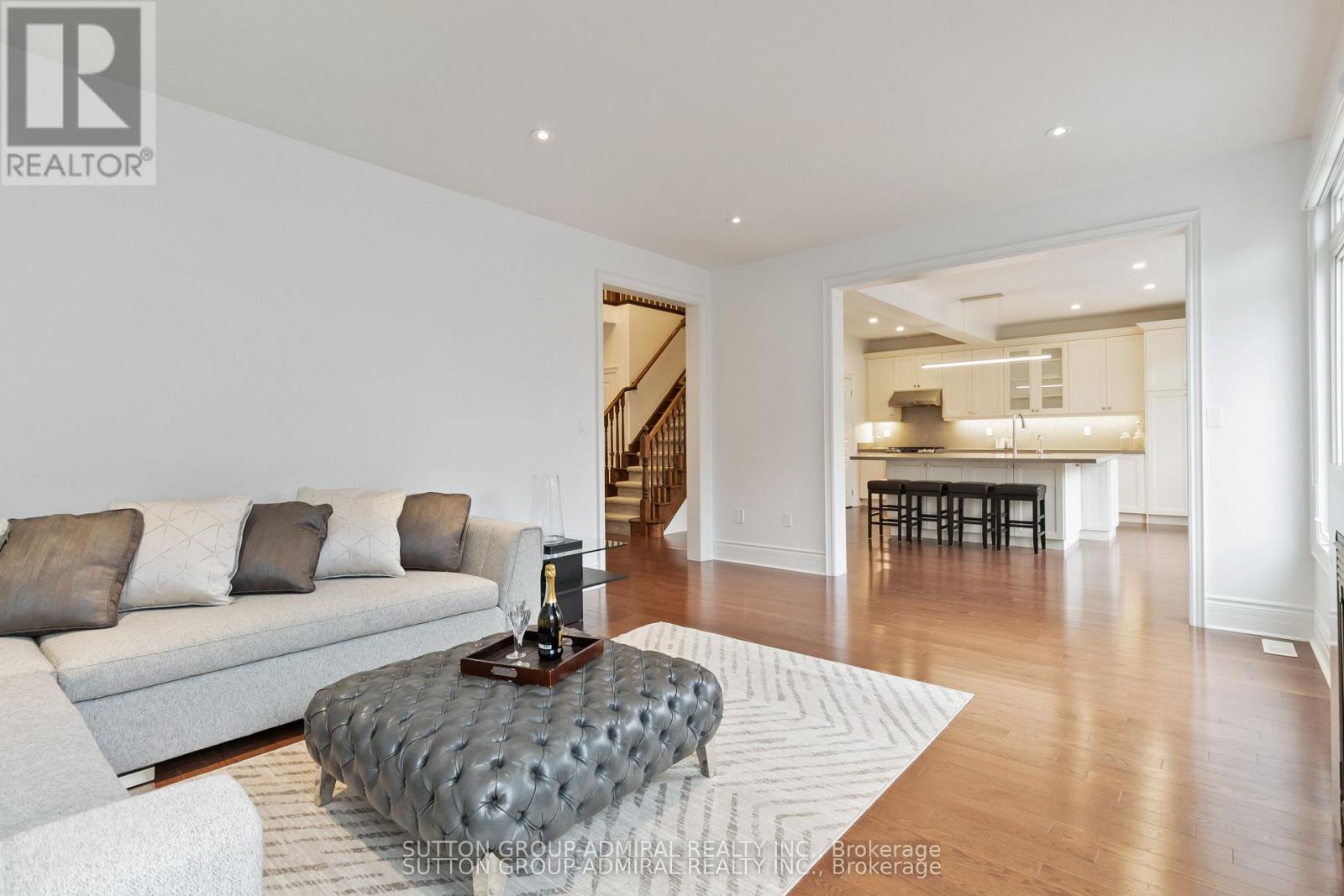 3301 SKIPTON LANE - 6