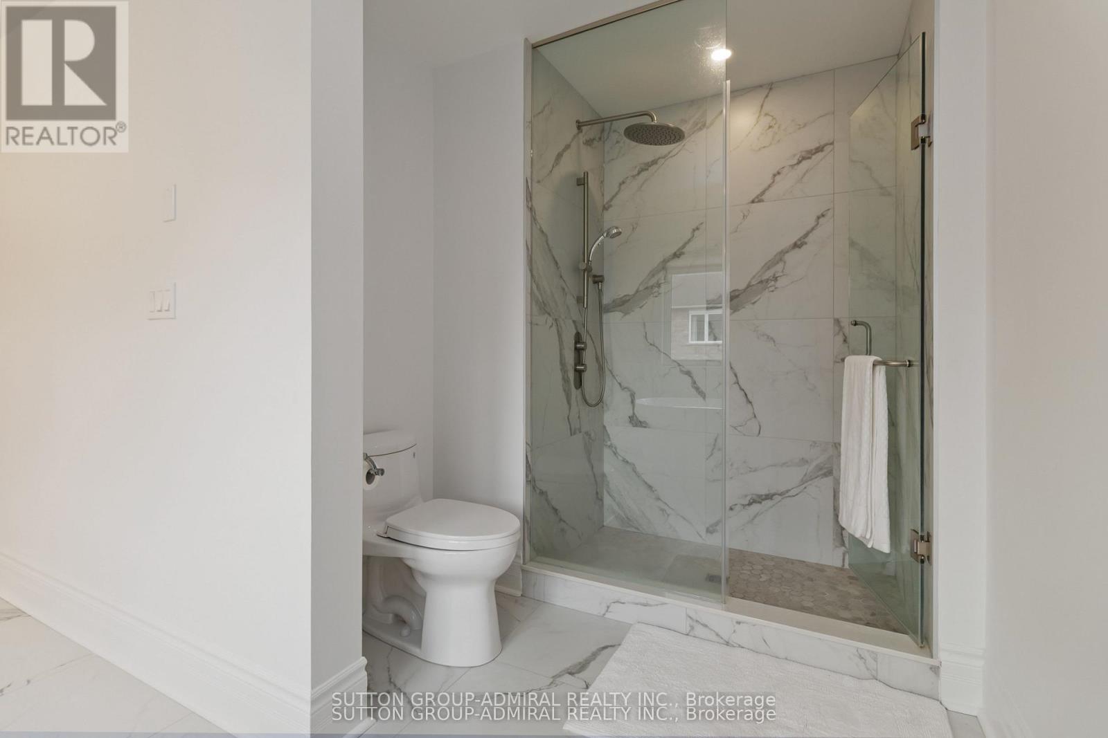 3301 SKIPTON LANE - 14