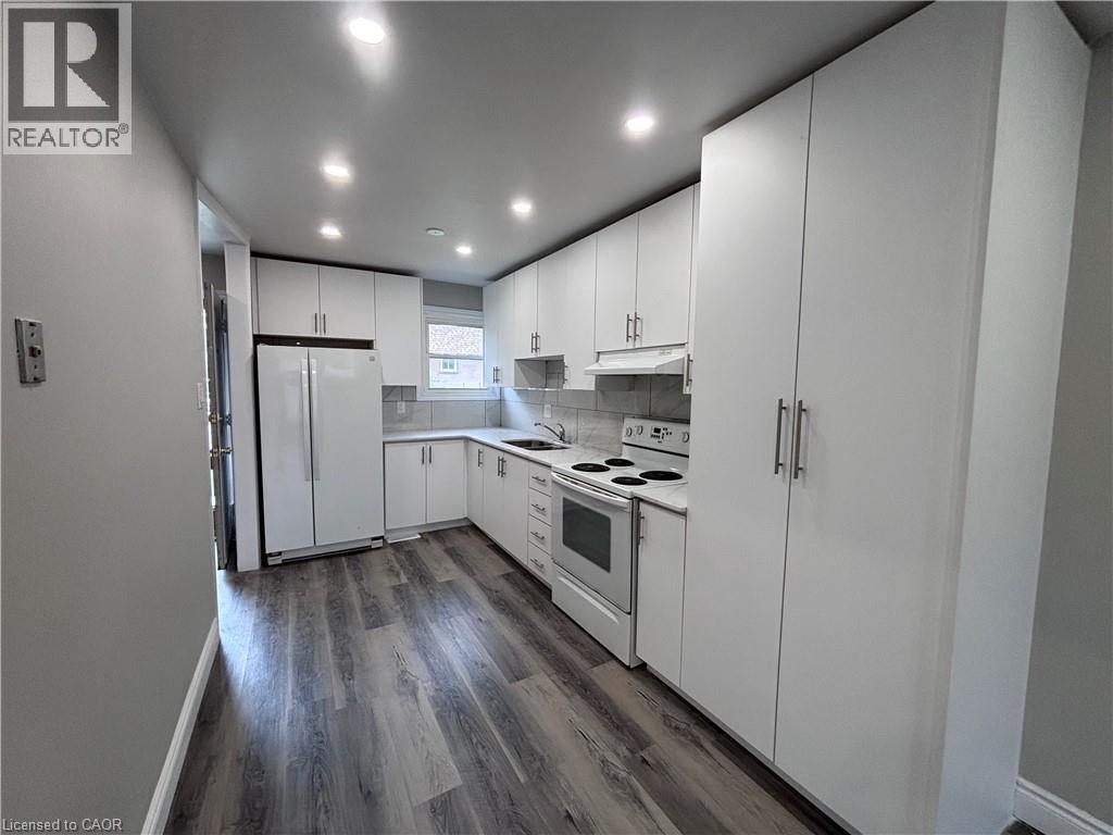 #4 153 W LIMERIDGE Road W - 5