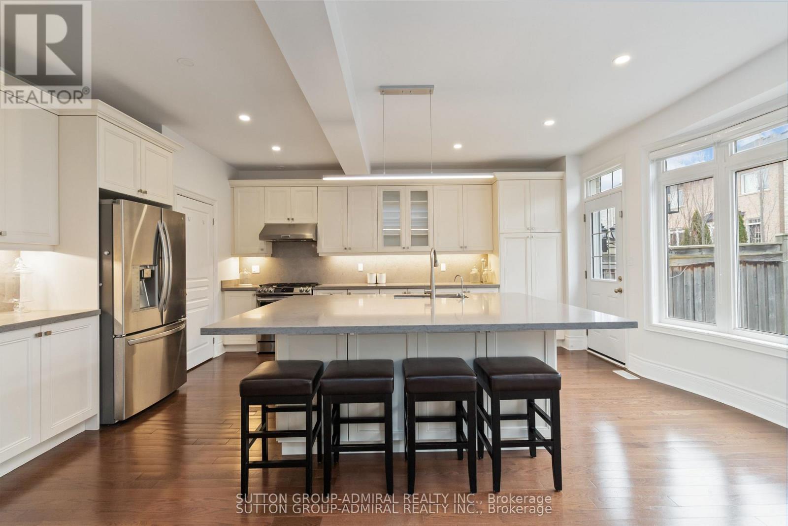 3301 SKIPTON LANE - 10