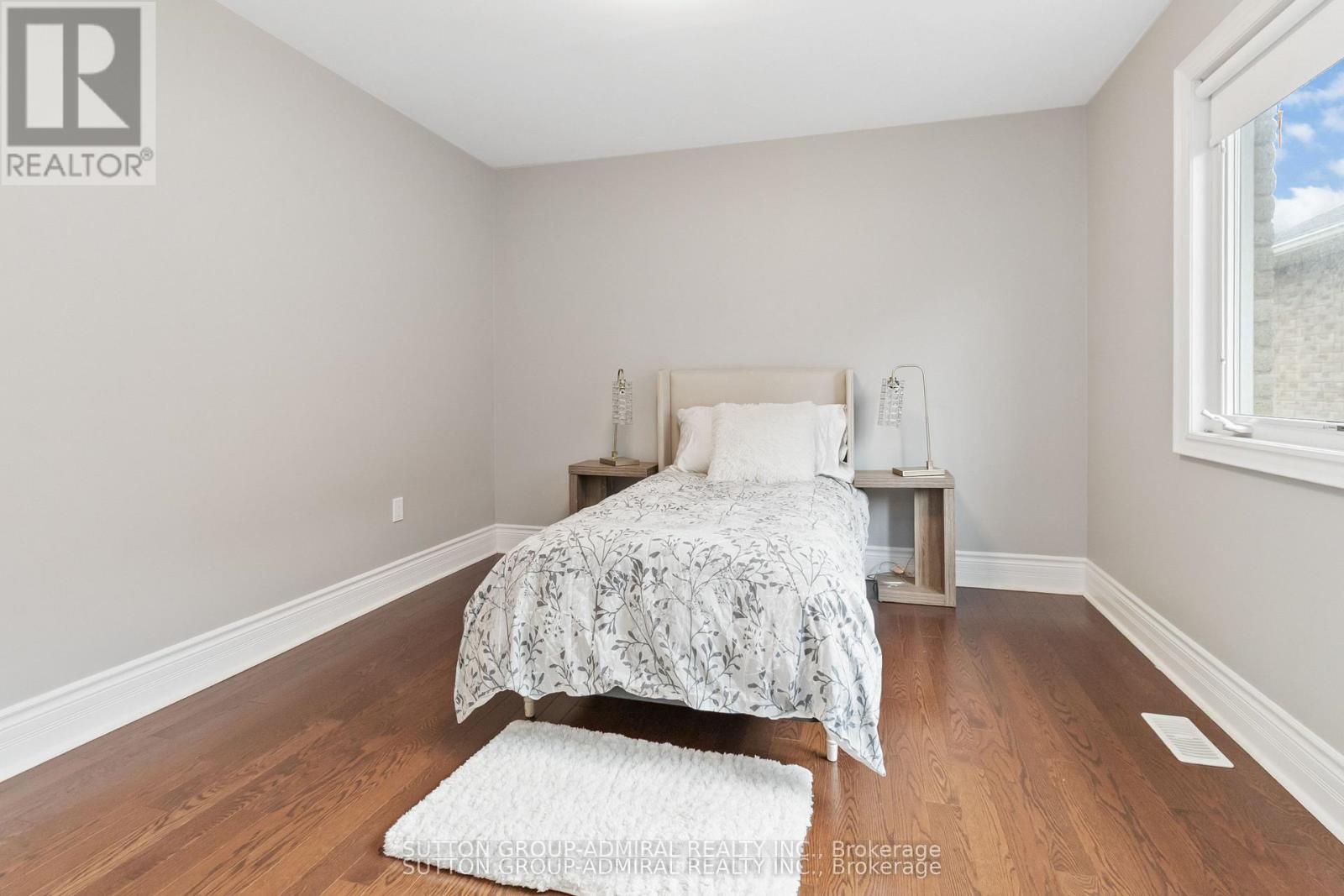 3301 SKIPTON LANE - 29