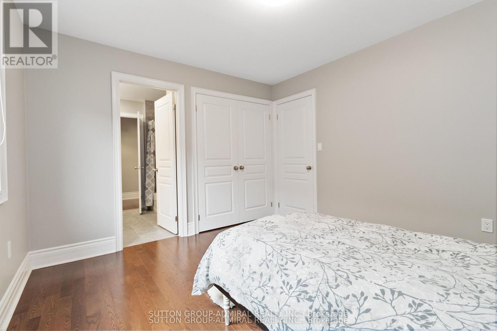 3301 SKIPTON LANE - 30