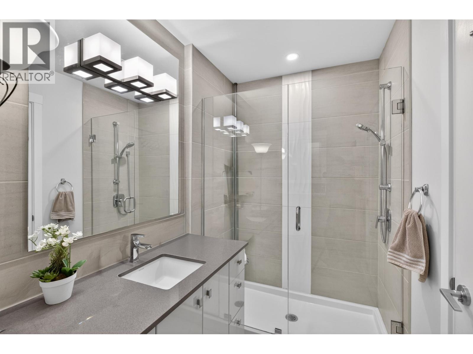 #307-23233 GILLEY Road, Richmond