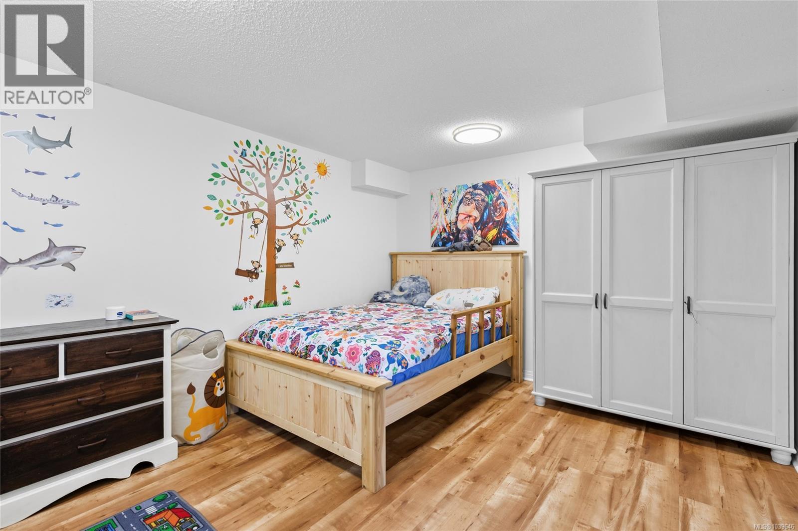 1644 Barksdale Dr - 23