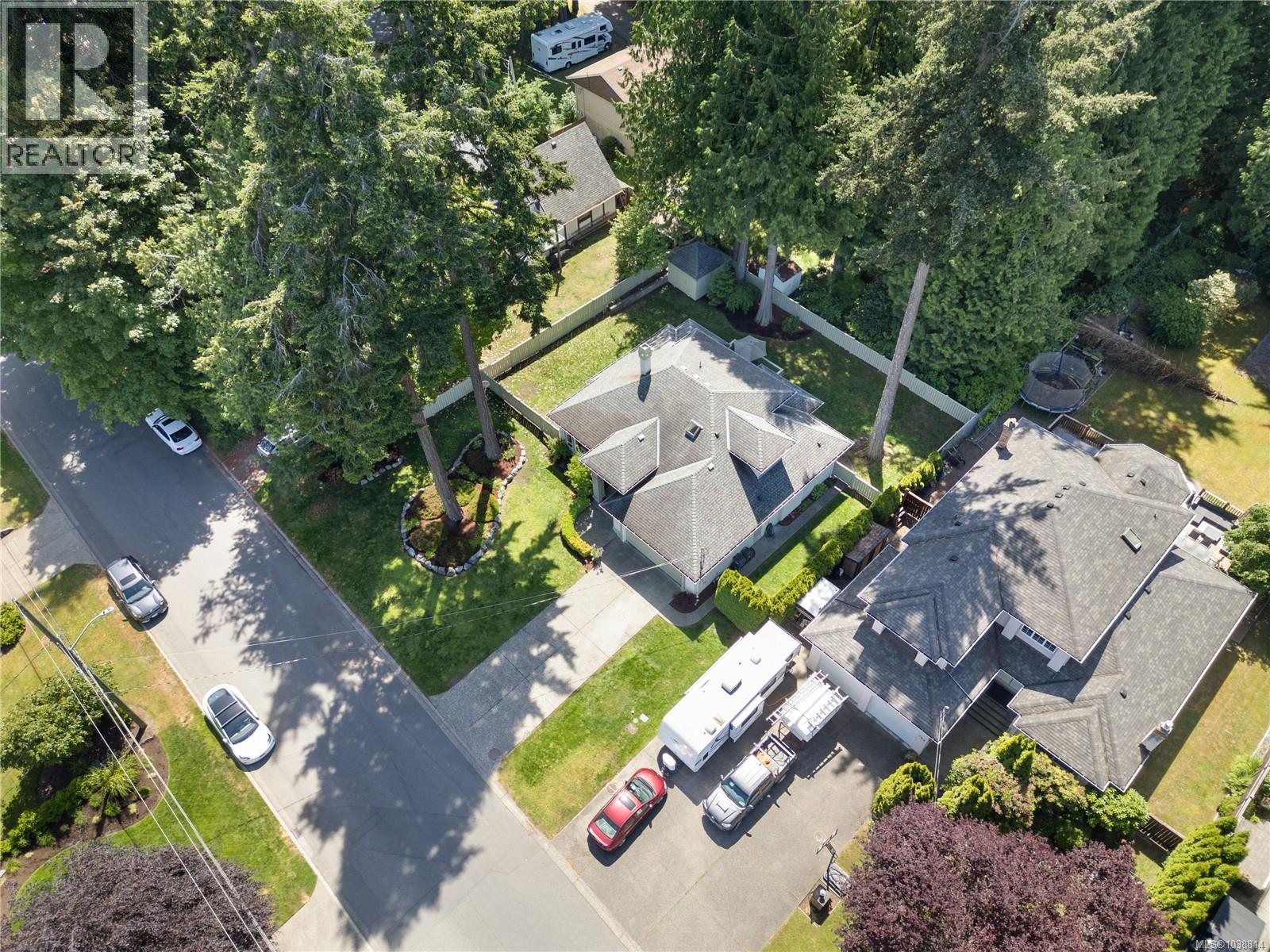 787 Walema Ave - 55